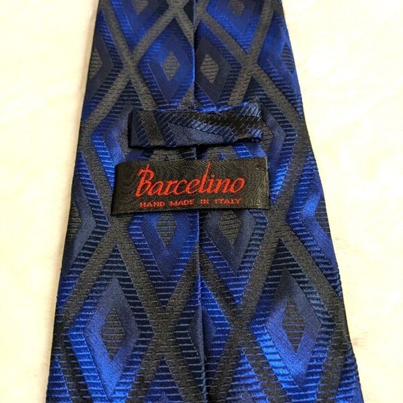 Barcelino Vintage Men's Handmade in Italy 100% Silk Tie Diamond Check Motif - Picture 3 of 13